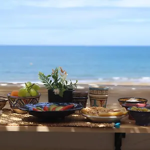 Amazigh Surf House Pensión